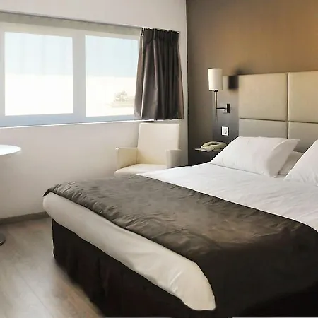 Sejours & Affairs Massy Atlantis Aparthotel
